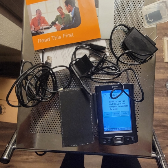 Palm handheld computer - Picture 11 of 16